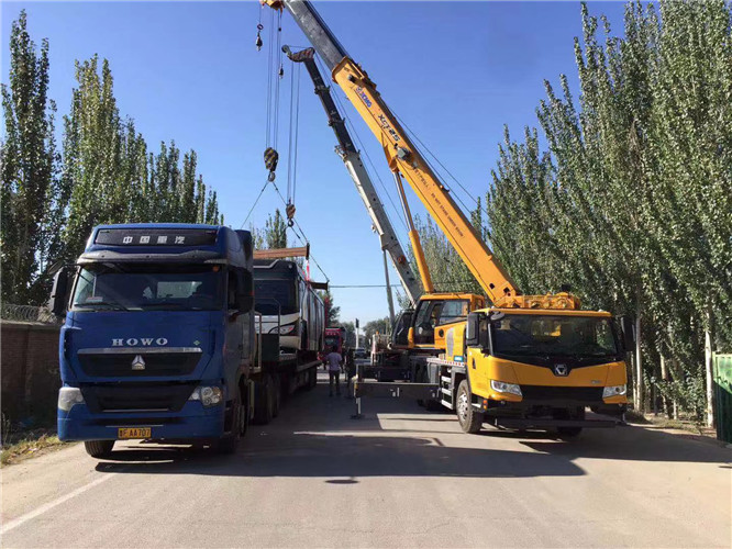 临江市“省油又稳当”—— 吊车的 “智能节能” 技术